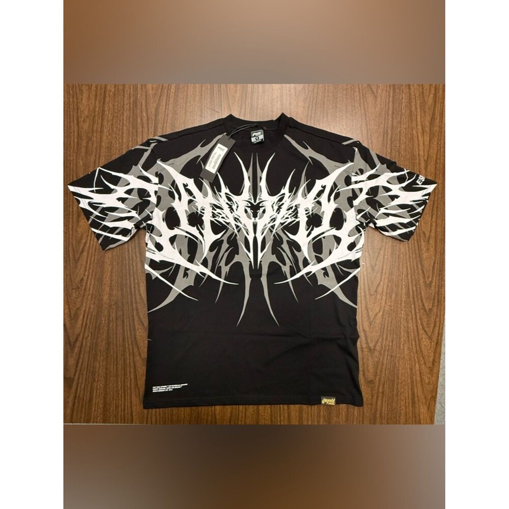 Stay Cold Apparel Men's Oversized Fit Shirt with Tribal Style Graphics NWT